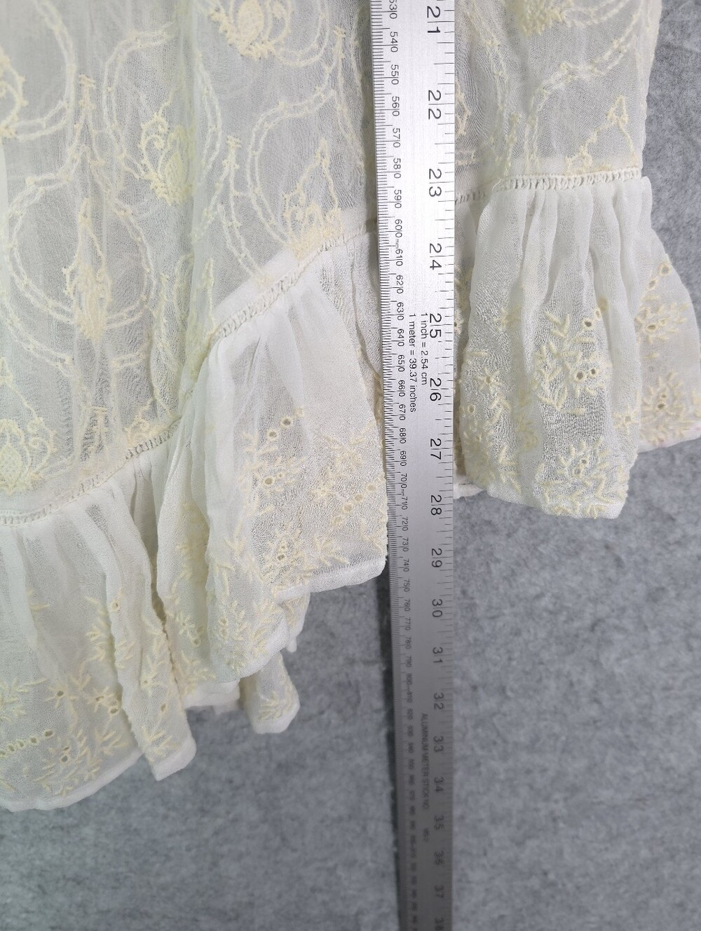 By Anthropologie The Deco Flutter Sleeve Sheer Open Back Tunic Top - Cream - Picture 12 of 12